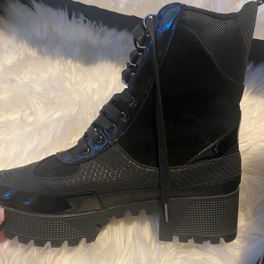 Black platform boots!